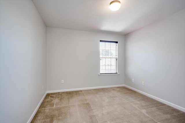 323 Country Glen Avenue, Graniteville, SC 29829