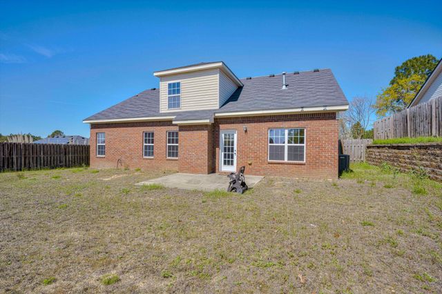 323 Country Glen Avenue, Graniteville, SC 29829
