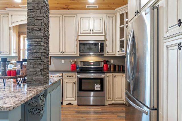 5123 Steam Mill Hollow Rd, Williamsport, TN 38487