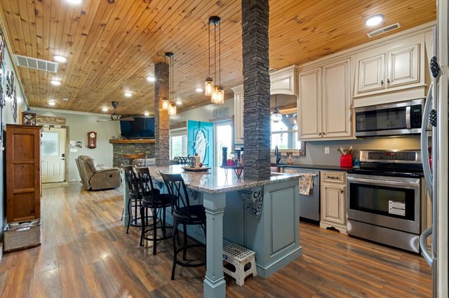 5123 Steam Mill Hollow Rd, Williamsport, TN 38487