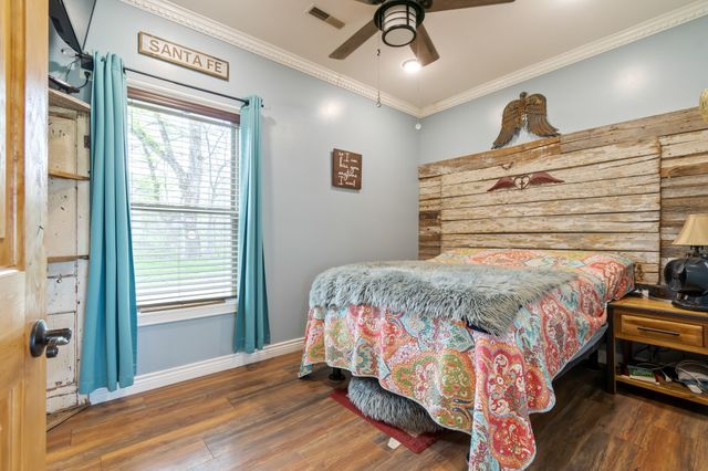 5123 Steam Mill Hollow Rd, Williamsport, TN 38487
