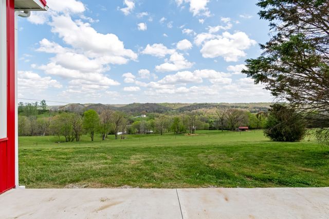 5123 Steam Mill Hollow Rd, Williamsport, TN 38487