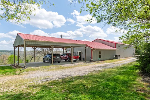 5123 Steam Mill Hollow Rd, Williamsport, TN 38487