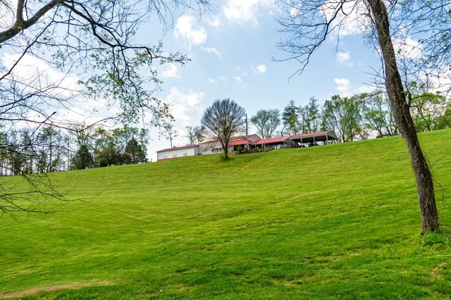 5123 Steam Mill Hollow Rd, Williamsport, TN 38487