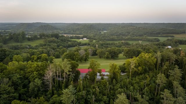 5123 Steam Mill Hollow Rd, Williamsport, TN 38487