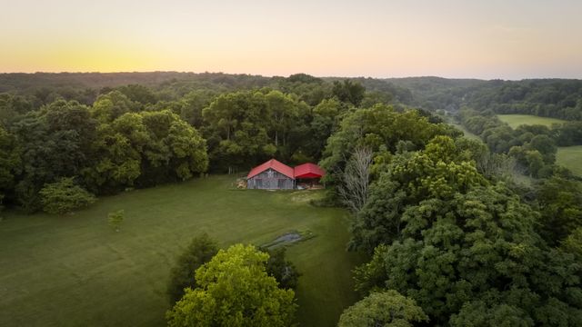 5123 Steam Mill Hollow Rd, Williamsport, TN 38487