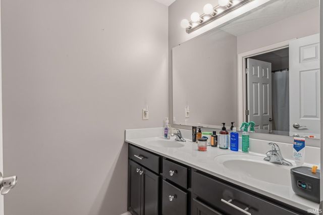 4257 Haney Court, New Haven, IN 46774