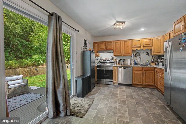 426 GROVE AVE, Mohnton, PA 19540