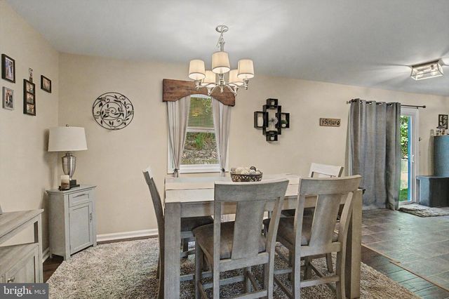 426 GROVE AVE, Mohnton, PA 19540