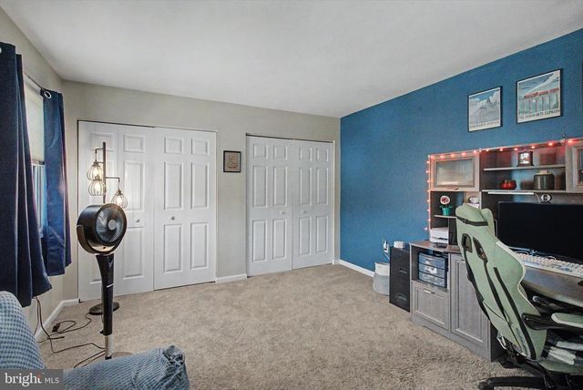 426 GROVE AVE, Mohnton, PA 19540