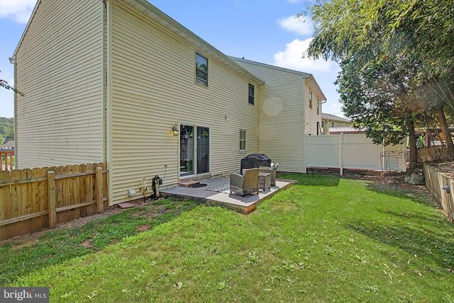 426 GROVE AVE, Mohnton, PA 19540