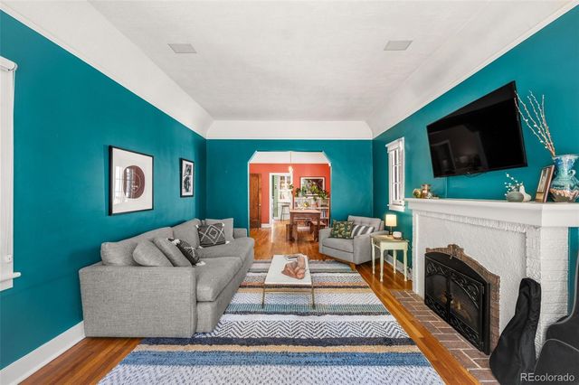 1665 Bellaire Street, Denver, CO 80220