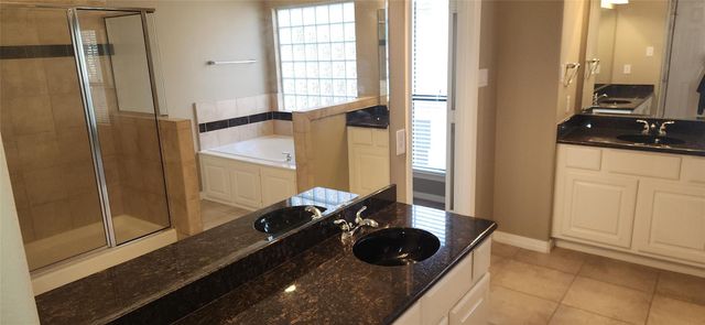 11614 Royal Oaks Crossing, Houston, TX 77082