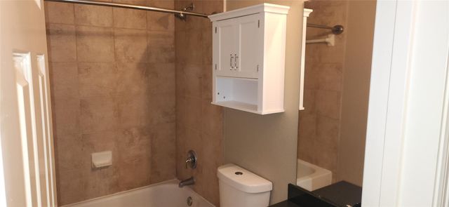 11614 Royal Oaks Crossing, Houston, TX 77082