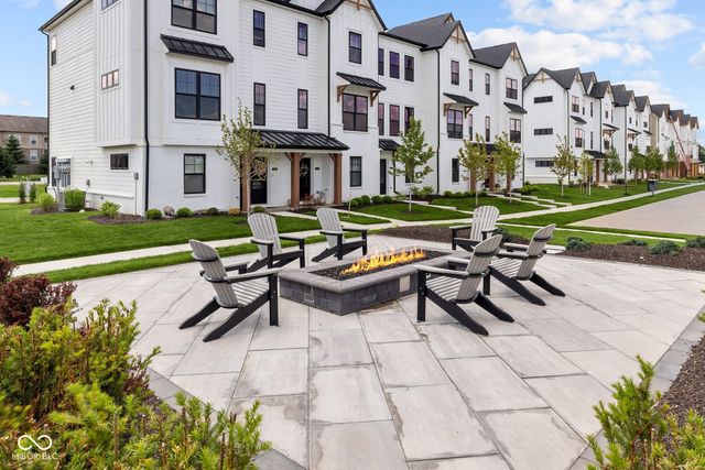 4501 Yellowwood Avenue, Brownsburg, IN 46112