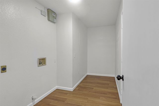 6008 King William Drive, Arlington, TX 76018