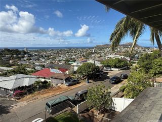 3836 Pukalani Place, Honolulu, HI 96816