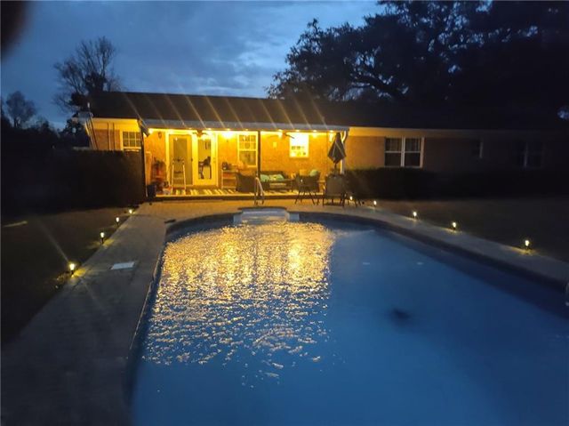1602 Kecia Way, Waycross, GA 31503