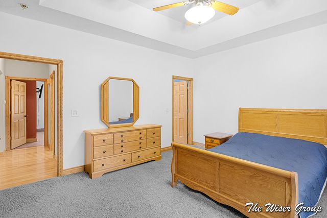 5595 Fieldstone Drive SW, Wyoming, MI 49418