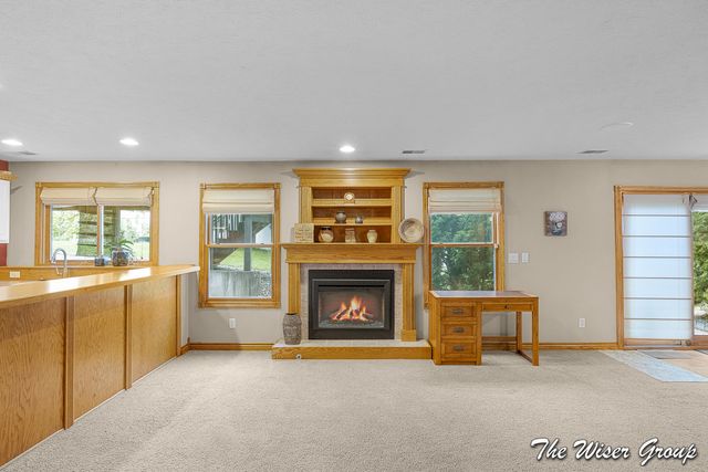 5595 Fieldstone Drive SW, Wyoming, MI 49418