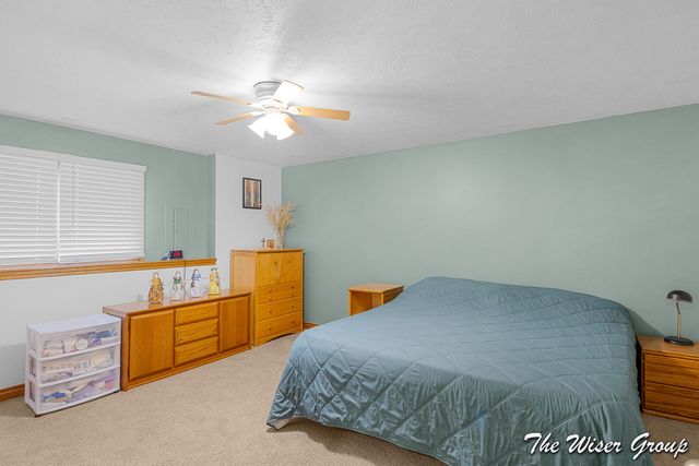 5595 Fieldstone Drive SW, Wyoming, MI 49418