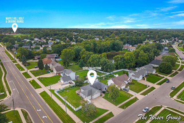 5595 Fieldstone Drive SW, Wyoming, MI 49418