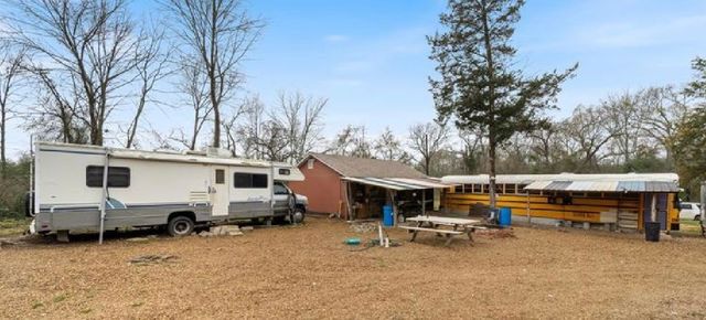 9428 Rolling Acres Road, Tool, TX 75143