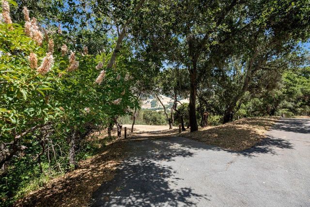 17 Sleepy Hollow Drive, Carmel Valley, CA 93924