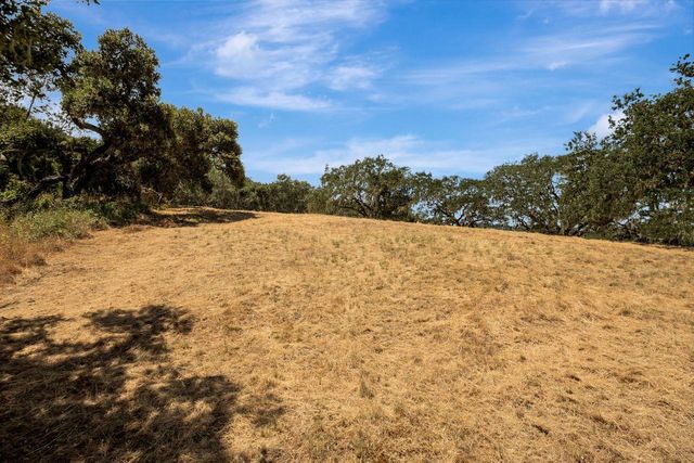 17 Sleepy Hollow Drive, Carmel Valley, CA 93924