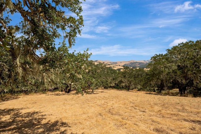 17 Sleepy Hollow Drive, Carmel Valley, CA 93924