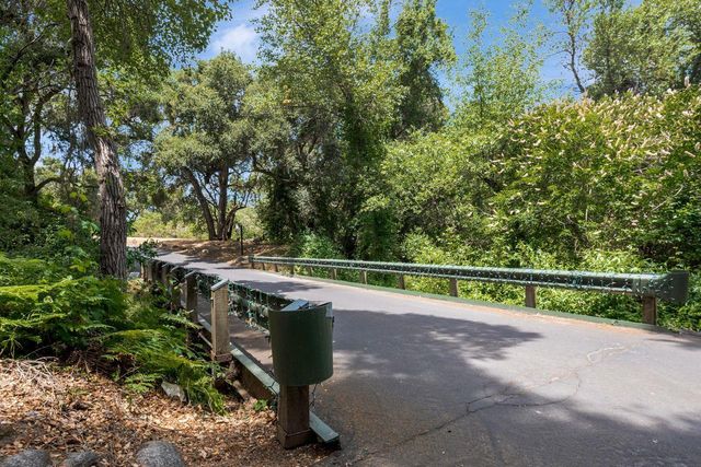 17 Sleepy Hollow Drive, Carmel Valley, CA 93924