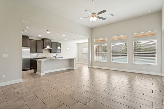 320 Ballad Bluffs, Spring Branch, TX 78070