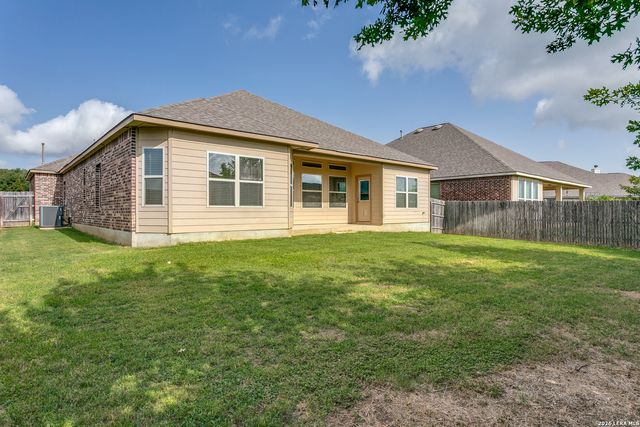 320 Ballad Bluffs, Spring Branch, TX 78070