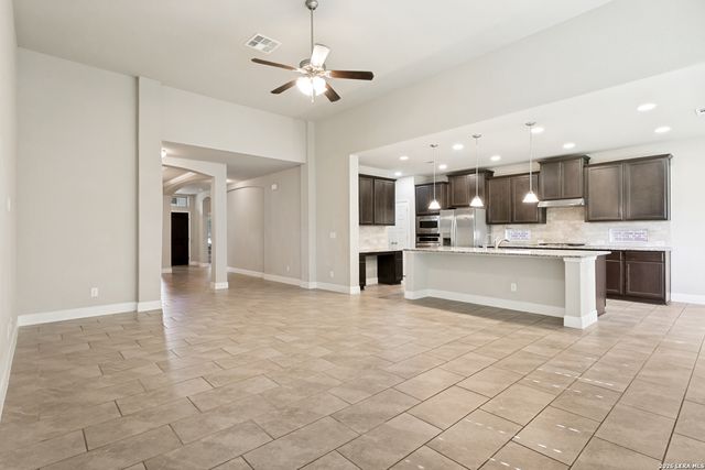 320 Ballad Bluffs, Spring Branch, TX 78070