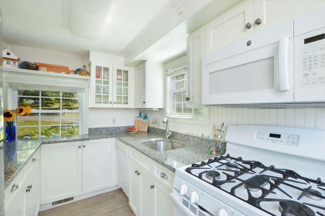 65 Wing Blvd West, Sandwich, MA 02537