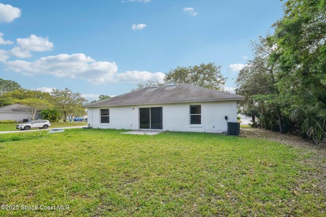 1713 Wapello Avenue SE, Palm Bay, FL 32909