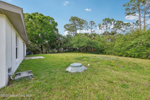 1713 Wapello Avenue SE, Palm Bay, FL 32909