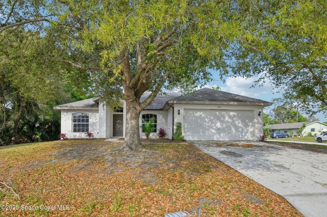 1713 Wapello Avenue SE, Palm Bay, FL 32909