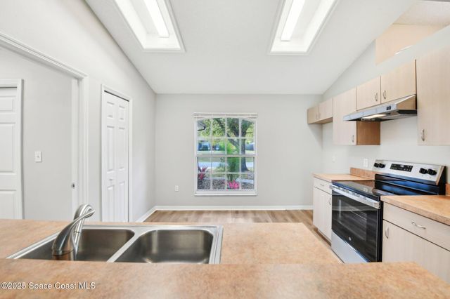 1713 Wapello Avenue SE, Palm Bay, FL 32909