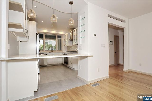 25 Bogert Place 1ST.FLOOR, Westwood, NJ 07675