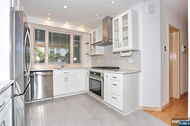 25 Bogert Place 1ST.FLOOR, Westwood, NJ 07675