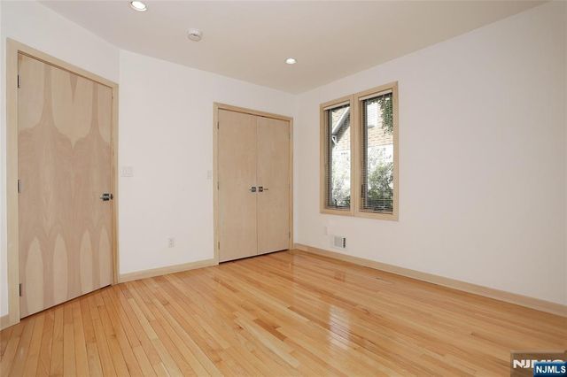25 Bogert Place 1ST.FLOOR, Westwood, NJ 07675