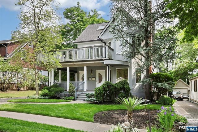 25 Bogert Place 1ST.FLOOR, Westwood, NJ 07675