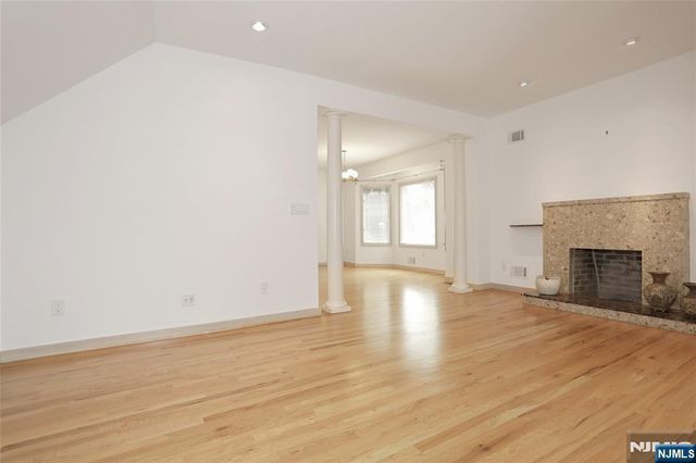25 Bogert Place 1ST.FLOOR, Westwood, NJ 07675