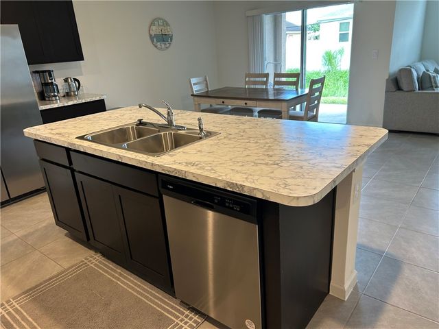 810 Jamaica Avenue, Sebastian, FL 32958