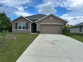 810 Jamaica Avenue, Sebastian, FL 32958