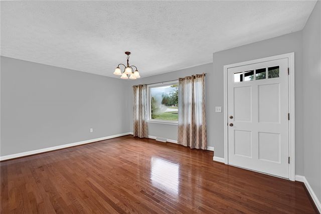 323 Pinehurst Drive, Mauldin, SC 29662