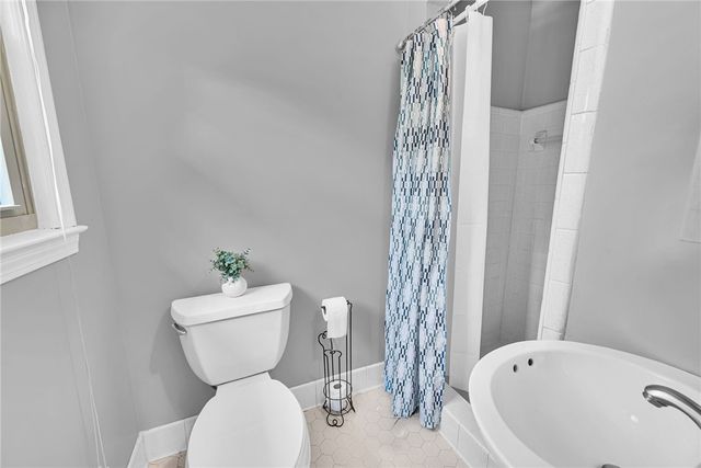 323 Pinehurst Drive, Mauldin, SC 29662