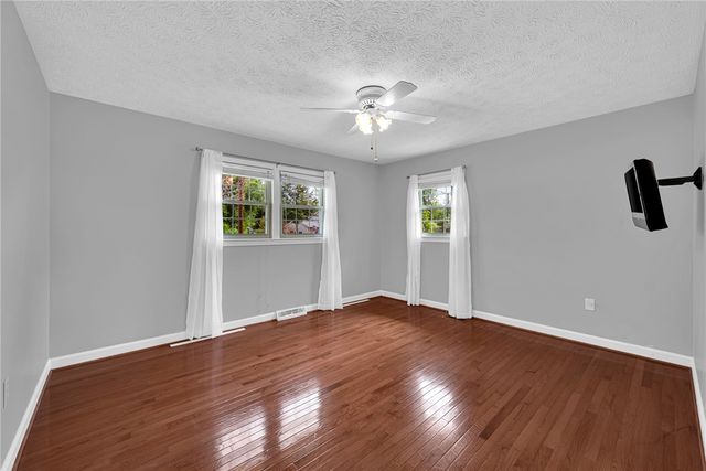 323 Pinehurst Drive, Mauldin, SC 29662