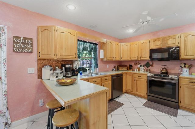 8645 SE Alabama Place, Hobe Sound, FL 33455